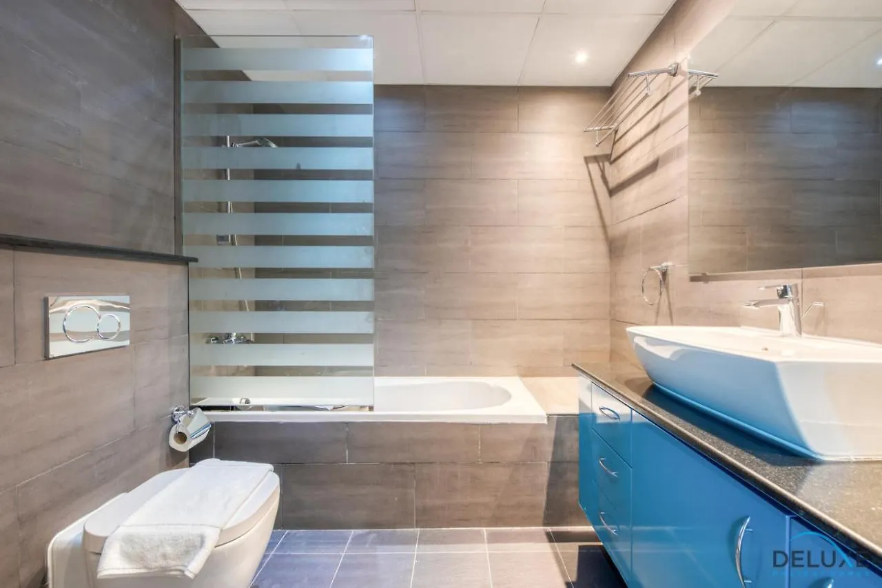 Apartment Lovely 2Br At Dec Tower 2 Dubai Marina By Deluxe Holiday Homes